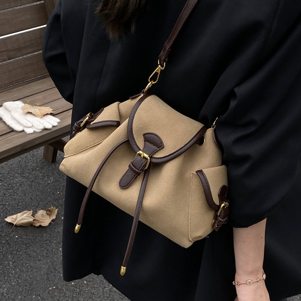 Women’s Retro Commuter Bag