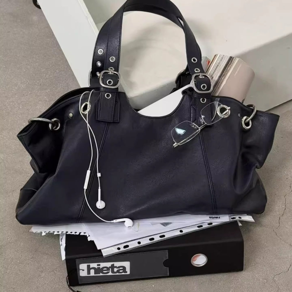 Women’s Large Y2K Shoulder Bag